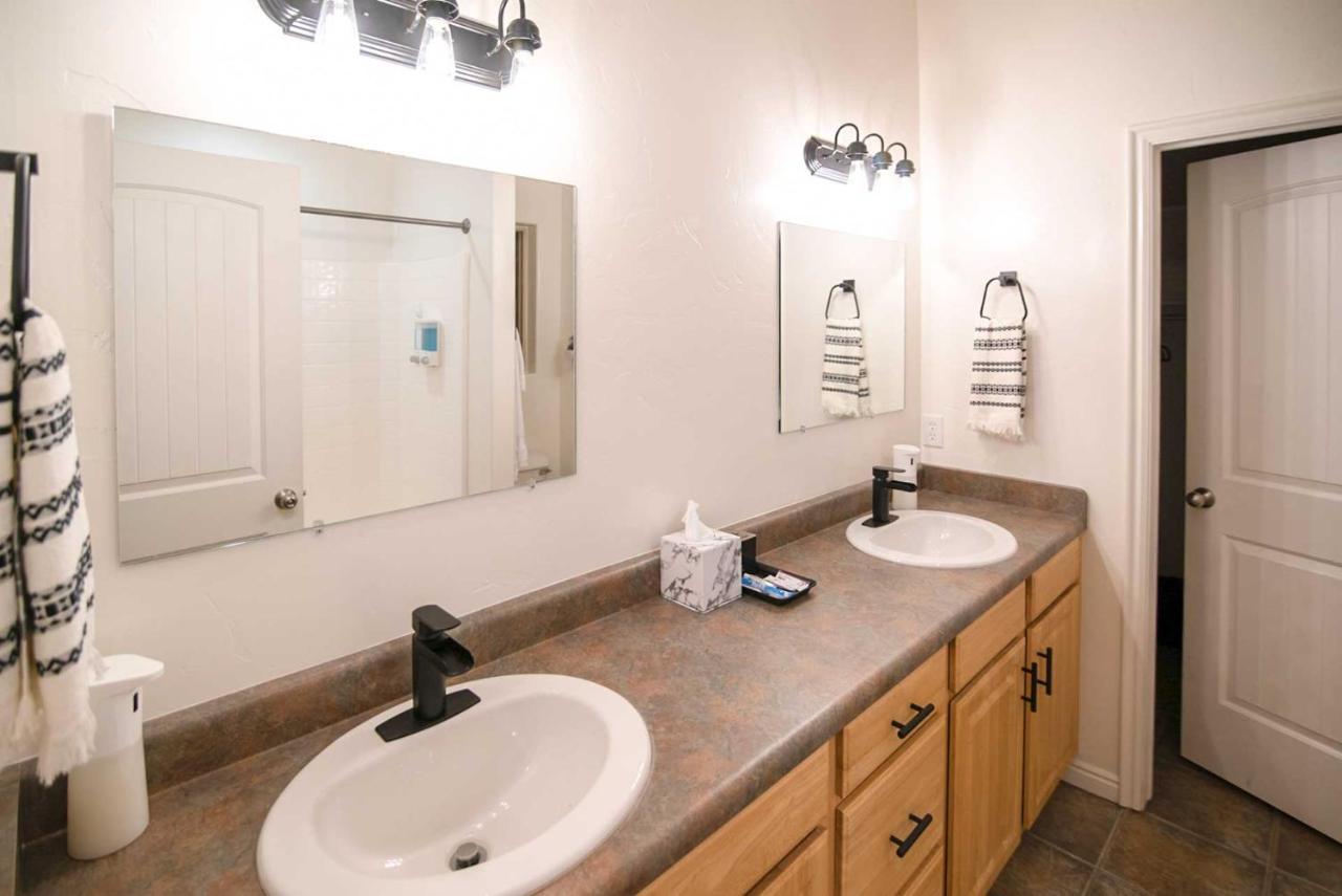 Modern Page Retreat With View, 9 Mi To Wahweap Beach Villa Exterior foto