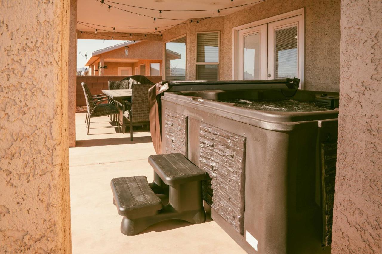 Modern Page Retreat With View, 9 Mi To Wahweap Beach Villa Exterior foto
